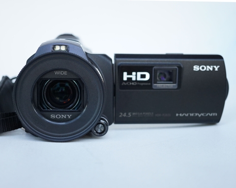 Máy Quay Sony HDR-PJ820E Full HD 64GB