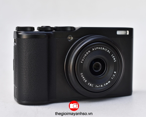 Fujifilm XF10