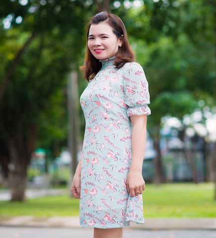 Sao mặc đẹp tuần: Việt Trinh quá trẻ đẹp ở tuổi U50 khi hóa cô dâu với váy  cổ điển