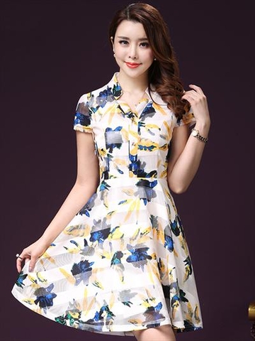 Chọn mua đầm công sở hoa đẹp cho phự nữ U30