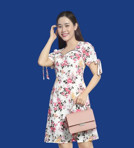 Chia sẽ bí quyết lựa chọn mẫu đầm xòe công sở mới nhất 2022