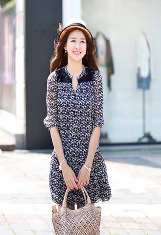 Biến tấu hấp dẫn từ thời trang công sở họa tiết chibi
