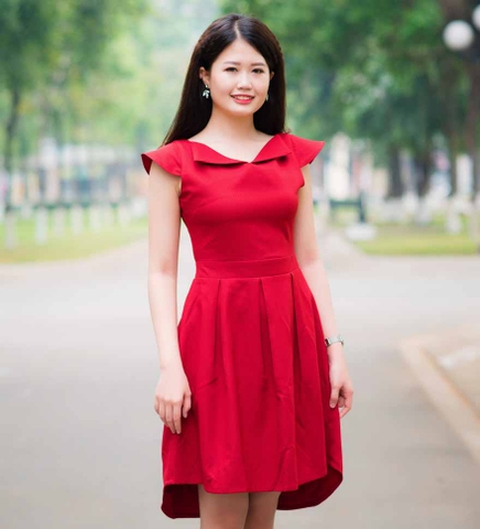 Cách chọn đầm xòe công sở phù hợp dáng người