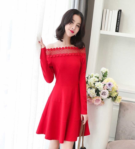 Đầm công sở trễ vai-item khiến các cô nàng mê mẫn