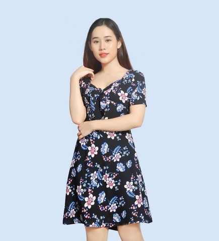 Đầm xòe phối chân hoa áo đen đính ngọc  C4184