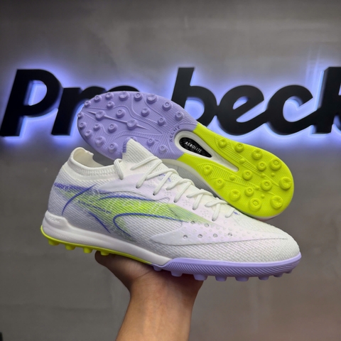 Giày Bóng Đá Kelme Flash 6.0.4 TF - 8621ZX1406 - Trắng Tím