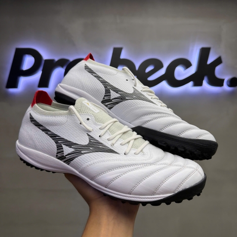 GIÀY BÓNG ĐÁ MIZUNO MORELIA NEO V BETA PRO AS TF - P1GD269409 - TRẮNG/ĐEN