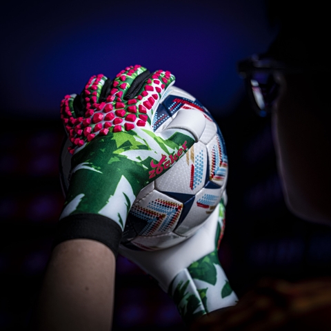 Găng Tay Thủ Môn Zocker Skin Fit - Xanh Lá/Đỏ