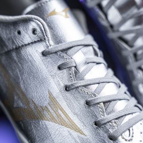 GIÀY BÓNG ĐÁ MIZUNO MONARCIDA NEO SALA CLUB TF - Q1GB252804 - BẠC/VÀNG