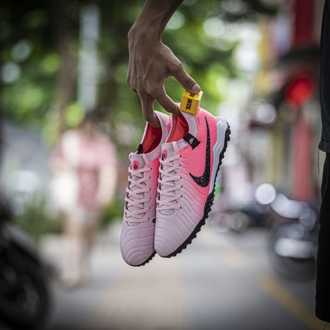 Giày Bóng Đá Nike Tiempo Legend 10 Pro Euro 24 Hồng Vạch Đen Lưỡi Gà Liền TF