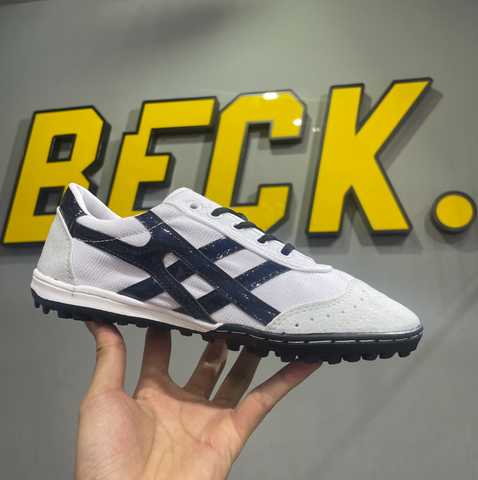 Giày Bóng Đá Bata Warrior Ráp Đế Đệm Eva - Đen