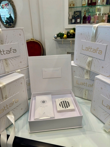 Hộp Quà Lattafa Maison Alhambra Delilah Blanc EDP 100ml Tặng Khăn