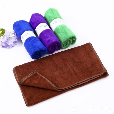 nên sử dụng khăn lau ô tô dùng loại nào 