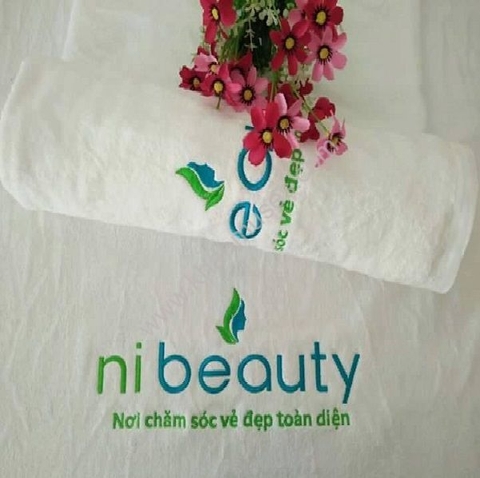 Bộ khăn Spa quấn tóc màu trắng Microfiber Thêu logo