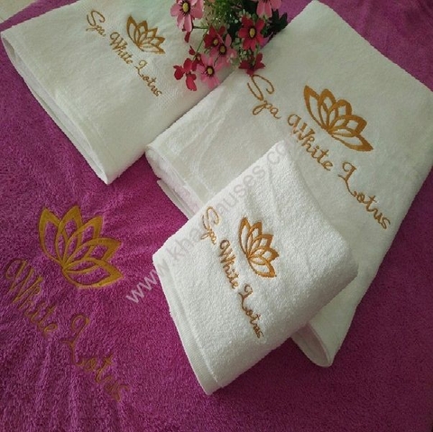 Bộ 3 Khăn Spa màu trắng cotton thêu logo
