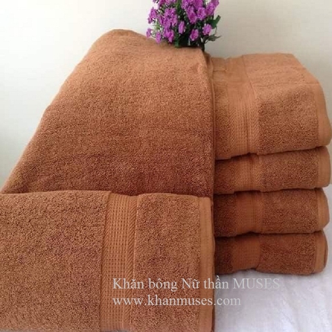 Khăn tắm màu nâu
