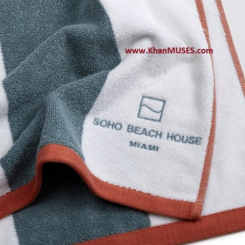 pool towel 2