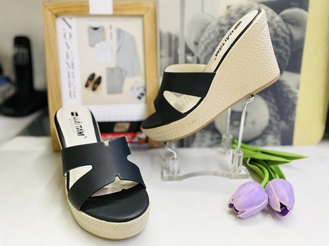 DÉP NỮ ĐẾ XUỒNG CAO 9CM QUAI CHỮ H THỜI TRANG 9557