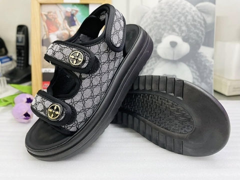 SANDAL NỮ ĐẾ BẰNG 3 QUAI DÁN HOẠ TIẾT THỜI TRANG 336-3