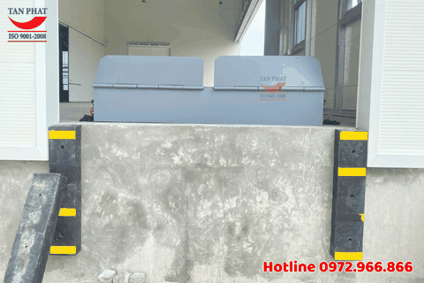 Ramp dốc dẫn xe nâng