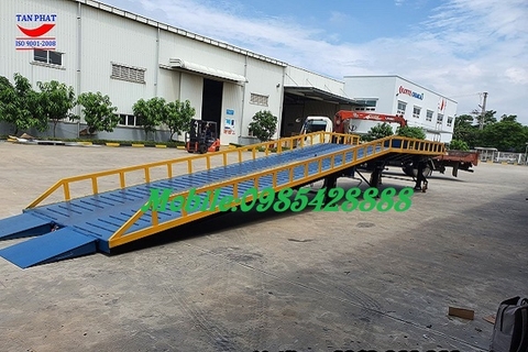 Cầu dẫn 2 khúc chống trượt thép gân