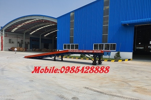 Cầu dẫn container loại 3 mặt ra xe