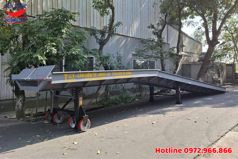 Thuê cầu dẫn xe nâng mới giá tốt nhất miền Bắc