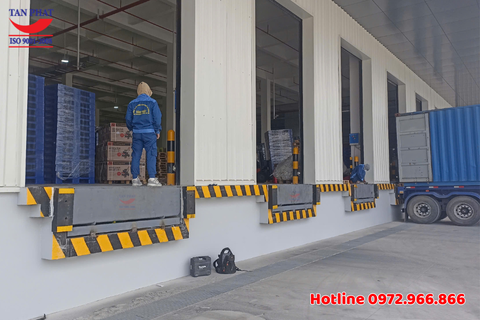 Sàn nâng thủy lực - Hydraulic Dock Leveler