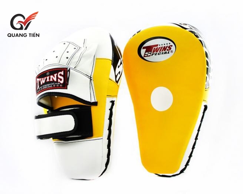 ĐÍCH ĐẤM DÀI TWINS PML21 FOCUS MITTS ( Giá bán theo đôi 2 chiếc)