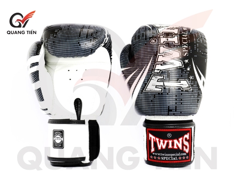 GĂNG TAY BOXING TWINS HỌA TIẾT – ĐEN TRẮNG