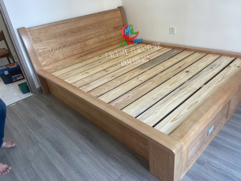 GIƯỜNG KIỂU NHẬT ĐẦU GIƯỜNG RON THẲNG GỖ TẦN BÌ (SỒI NGA) HK ĐUÔI -GN06(1m8)