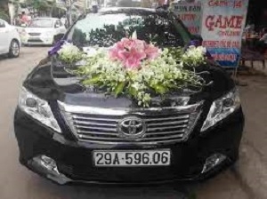 Cho Thuê Xe Cưới Toyota Camry