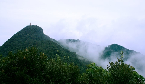 Hà Nội -  Đền Thượng Ba Vì - K9 Đá Chông