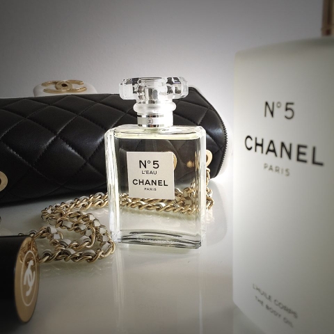 Chanel No.5 L'eau 50ml - MADE IN FRANCE.