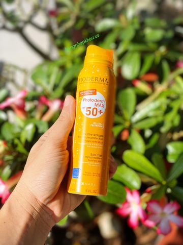 Xịt chống nắng Bioderma Photoderm Max SPF 50+ (150ml) - MADE IN FRANCE.