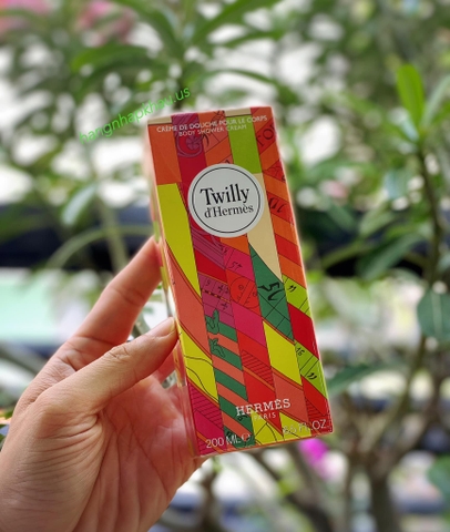 Sữa tắm hương nước hoa Hermes Twilly D'Hermes (200ml) - MADE IN FRANCE.