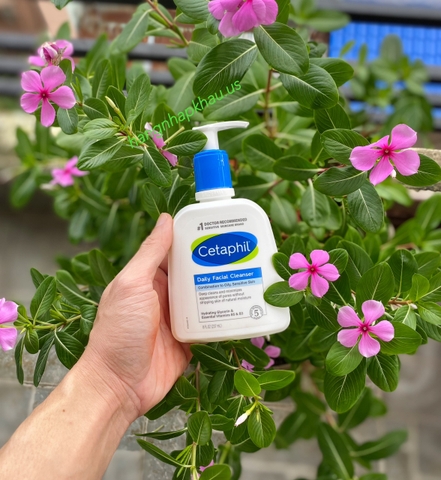 Sữa rửa mặt dịu nhẹ không tạo bọt Cetaphil Daily Facial Cleanser mẫu mới (237ml) - MADE IN CANADA.