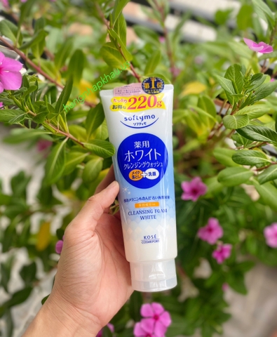 Sữa rửa mặt chống lão hóa Kosé Softymo Collagen (220g) - MADE IN JAPAN.