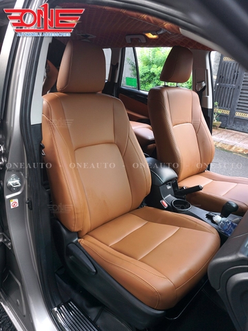 Bọc ghế da xe Toyota Innova 2023