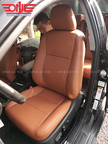 Bọc ghế da ô tô Toyota Camry 2015 tại Biên Hoà
