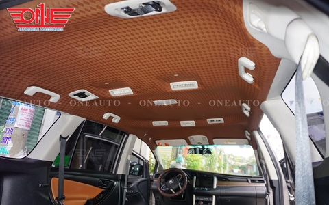 Bọc trần ô tô Toyota Innova chất liệu da vân ép mới nhất !