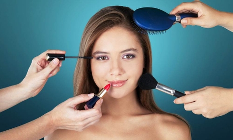 Cầm đồng hồ lên và làm đẹp!