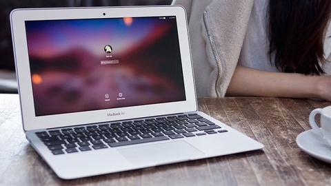 Nguồn tin từ Foxconn tiết lộ Apple đã dừng phát triển dòng MacBook Air