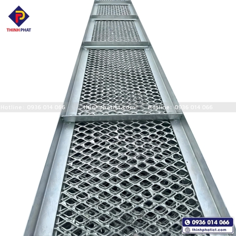 Sàn thao tác lưới mắt cáo