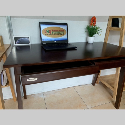 ban-lam-viec-1m2-chan-vuong