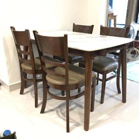 Bộ Bàn Ăn 4 Ghế Cabin 2 – Sản Phẩm Bán Chạy Nhất 2024 Với Giá Ưu Đãi Chỉ 2.120.000đ/bộ