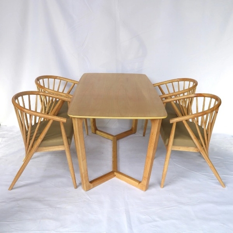 Bộ bàn ăn đẹp, Ghế 12 nan, Bàn chân xương cá, Gỗ tự nhiên