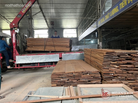 Xưởng gỗ tự nhiên