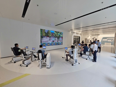 HỆ THỐNG TẬP LUYỆN VÀ ĐÁNH GIÁ PHỤC HỒI ĐA KHỚP THÔNG MINH