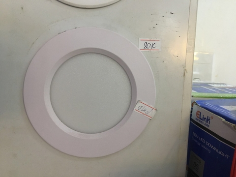 đèn âm trần OLED sơn trắng 3 màu 90/7WO (1T=60c)